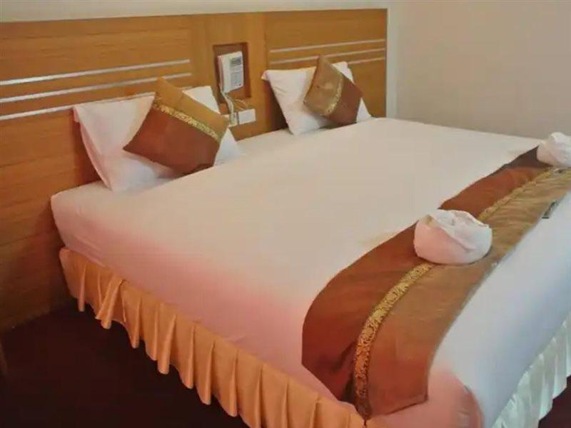 Chaikana Thani Hotel Phatthalung Exterior photo