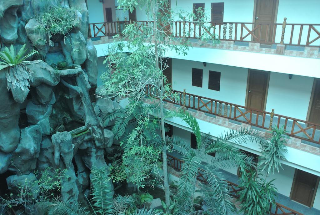 Chaikana Thani Hotel Phatthalung Exterior photo
